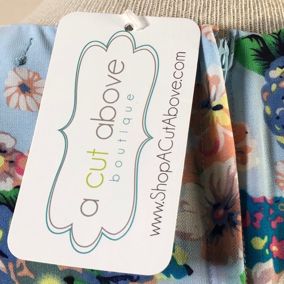 “A Cut Above” Boutique Floral Sheath Dress S NWT - Picture 8 of 9